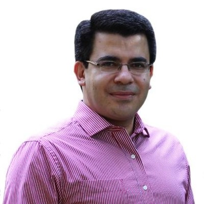  Yashar Ganjali